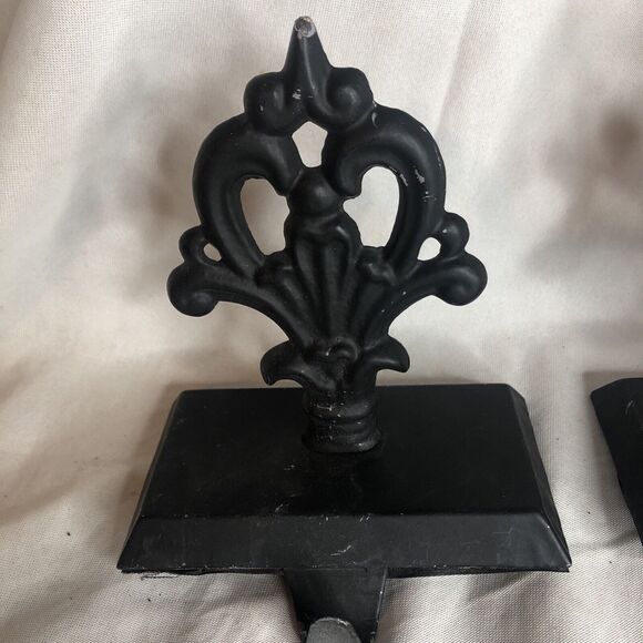 Set Of 2 Vintage Metal Stocking Holder Black Weighted 5” CUTE!! - Picture 6 of 16